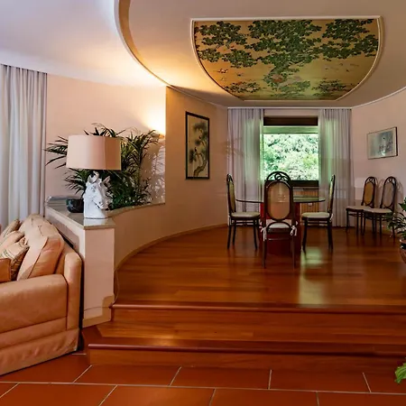 Near Arona Villa Dormelletto