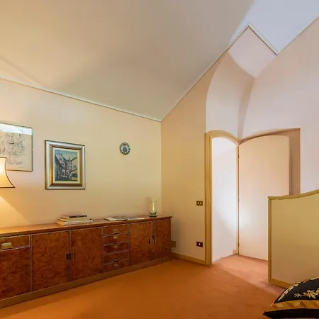 Near Arona Villa Dormelletto