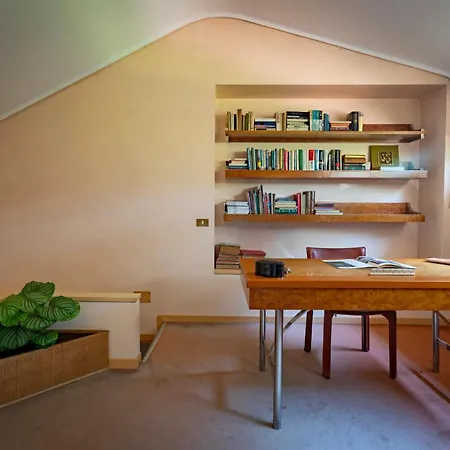 Near Arona Villa Dormelletto