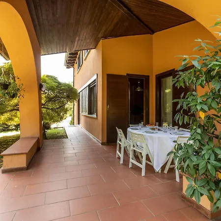 Villa Near Arona Dormelletto