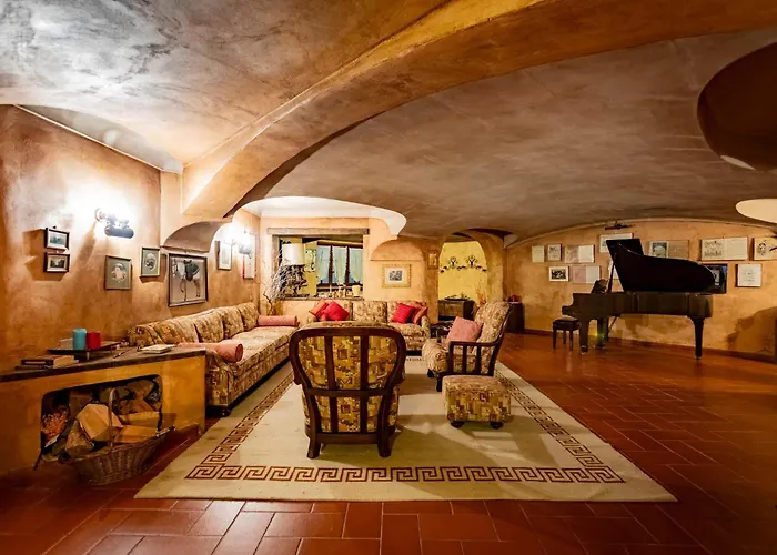 Villa Near Arona